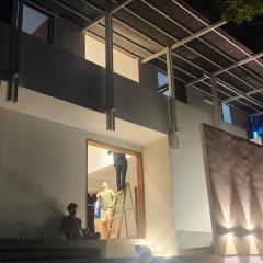 Pebble - Hillside Guesthouse Koh Lanta