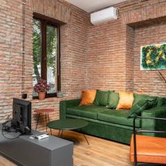 Wehost Apartment Next to Rustaveli Avenue