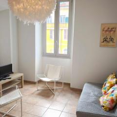 Bright T3 in the heart of Ajaccio with port view