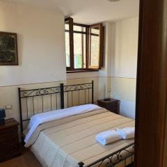 Assisi, Acutis apartments