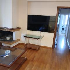 Stylish Luxury 3 Bd Penthouse in Drosia Center