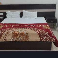 Shree Radharaman Palace