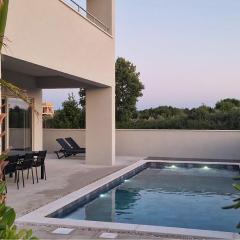 Lovely Home In Zaton