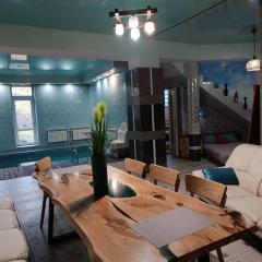 Дом у моря с бассейном и сауной