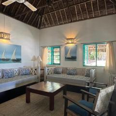 Beachfront Paradise Cũcũ Cottage Watamu