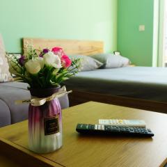 The BlackPeak View Apartment