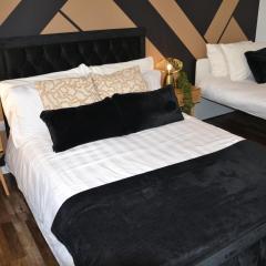 Brand New 1 Bed Apartment - 3 Guests