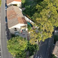 Bardelours 2 Charming apartment with terrace in the heart of the villag