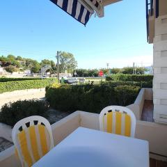 GIRASOL BAIXOS - Apartamento reformado, muy acogedor y soleado en planta baja, situado a 50m. de la playa de Grifeu - ES-228-204