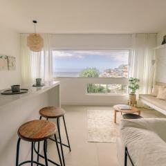 Stunning Ocean View 2 Br apartment