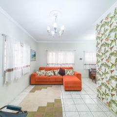 Casa 4 quartos no Centro de Ubatuba - REF NE02H