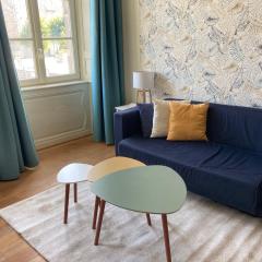 L'Aparthé Dinan - Vue sur la place du marché