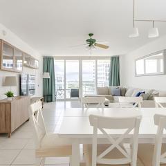 Pavilion - Stunning bay view