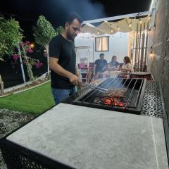 Private Chalet with Pool & Breakfast شاليه خاص مع مسبح و إفطار