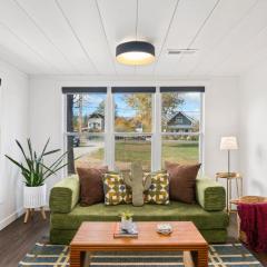 Sunset Haven Dog-friendly Home Near Trails and Lake