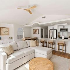 Luxury La Jolla Beach Retreat - Steps to Windansea