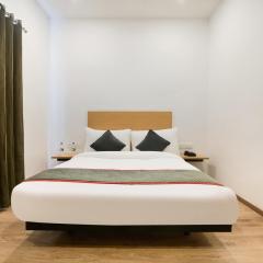 Townhouse The Awadh Airport Near Chaudhary Charan Singh International Airport