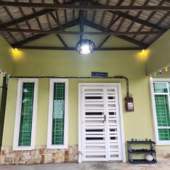 HOMESTAY RIZQI - MUS LIM Only
