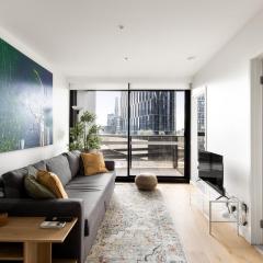 Free parking - 2 bed 2 bathroom modern apartment