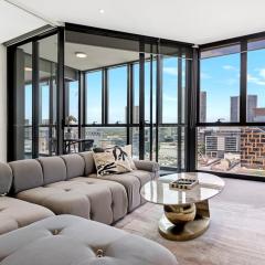 Stylish 2BR Next to Parramatta Station with Pool