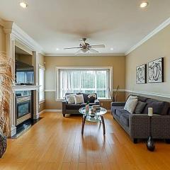 Gorgeous Home across Multi-Sport Facility with 2 NHL rinks at Rosemary Brown Rec Centre