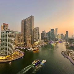 StayShort - Elegant Dubai Marina 2BR with Stunning Water Views, High Floor and Walk to the Beach!