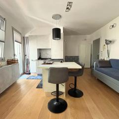 Bilocale centralissimo a due passi dal mare - CN023