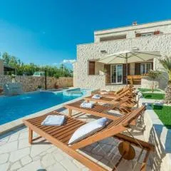 Villa -pool with whirpool and waterfall near sandy beach - by TRAVELER tourist agency Krk ID 2174