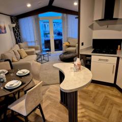 Sirrah Villa - Whitstable, Family & Pet friendly