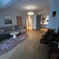 Neptun Park Seaside apartament z tarasem z widokiem na las by Lion Apartments