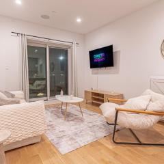 Modern & Min Brooklyn Gem w Balcony