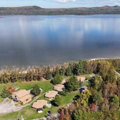 Charmant Petit Condo Ski