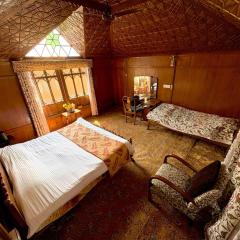 Mount View Group of Houseboats