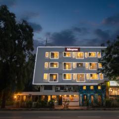 FabHotel Kalyan - Nr Dairy Dan Circle