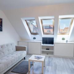 Antracit Apartman - free parking