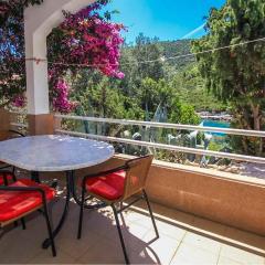 1 Bedroom Nice Apartment In Gdinj