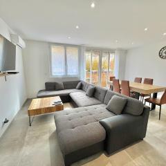 Appartement 3 chambres avec terrasse et Parking à Fréjus