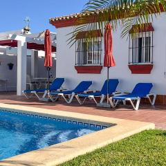 Gorgeous Home In Chiclana De La Fronter