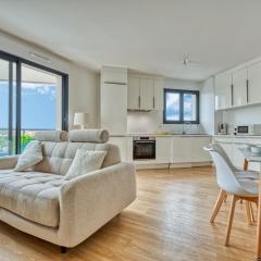 Apartment Le Rooftop-2 by Interhome