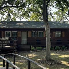 Cozy Cabin Perfect for Family Getaways in Afton, Oklahoma