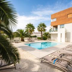 Sun Beach Residence con Piscina - Piazza Brescia - Adria Holiday Jesolo - FAMILY APARTMENTS