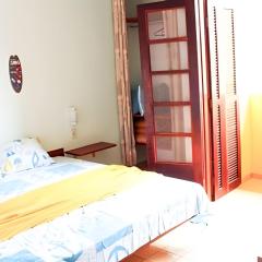 F9 Apto 1o andar perto 3 praias e comércio a pé