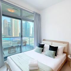 1BR City Escape at Marina Residence Pool & Gym