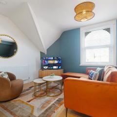 New! Stylish 2BR in Gladstone