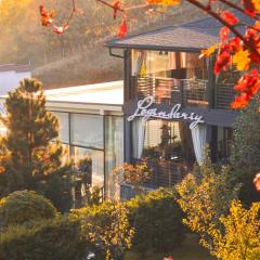 Готель Logindariy