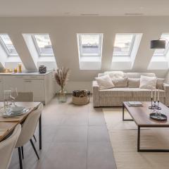 Modern apartment next to Zurich HB with roof terrace