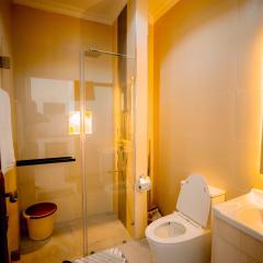 Noble Nest Apartment