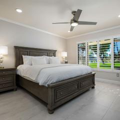 Renovated Desert Escape - Steps Away from Pool