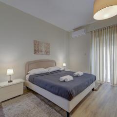 Dolce far niente Sliema Sea Front 3BD sleeps 8