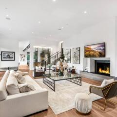 Beverly Glen Luxe Villa with 5BR, Pool Deck and Views